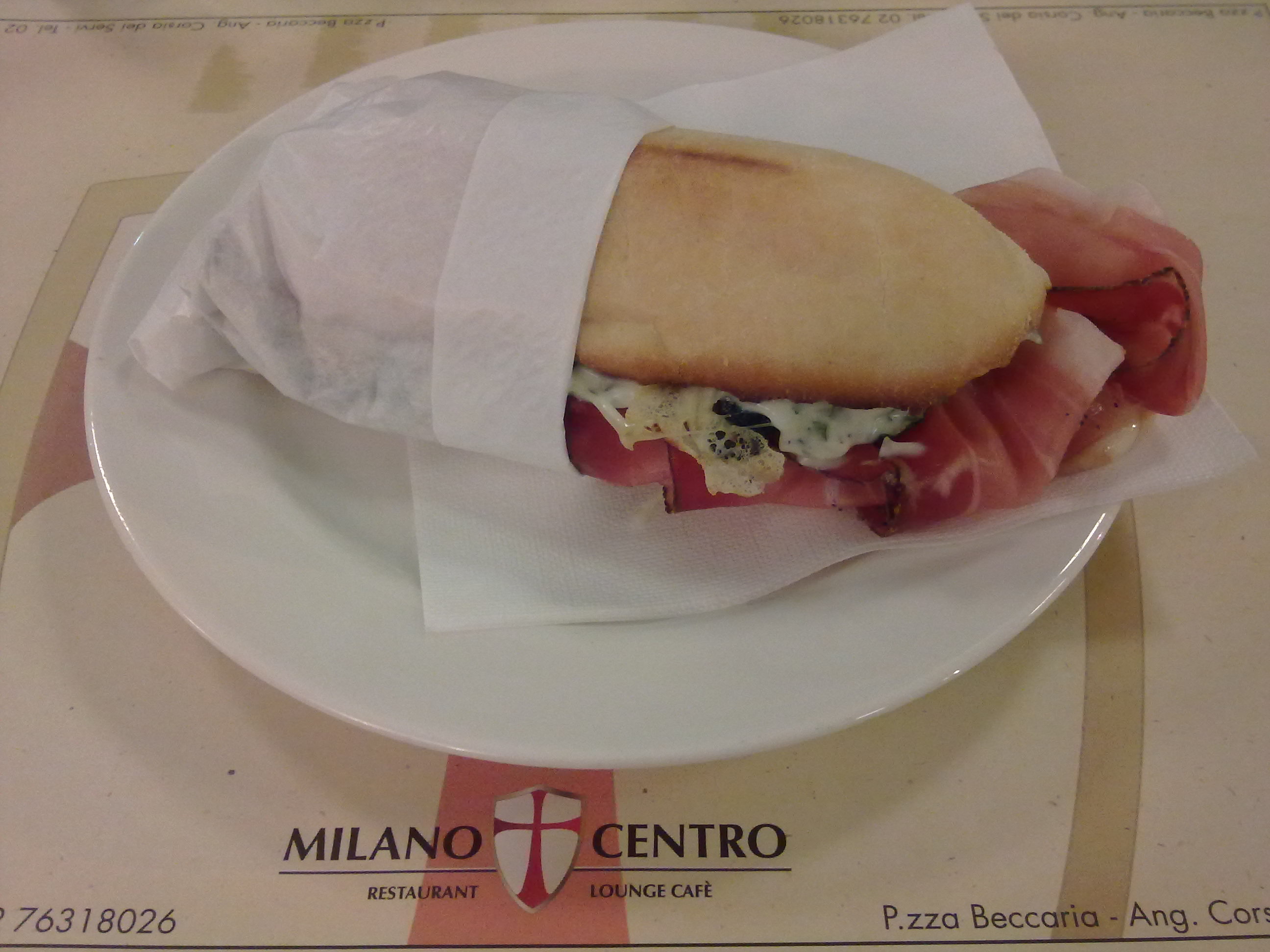Milano Centro - Un panino, specialità della casa