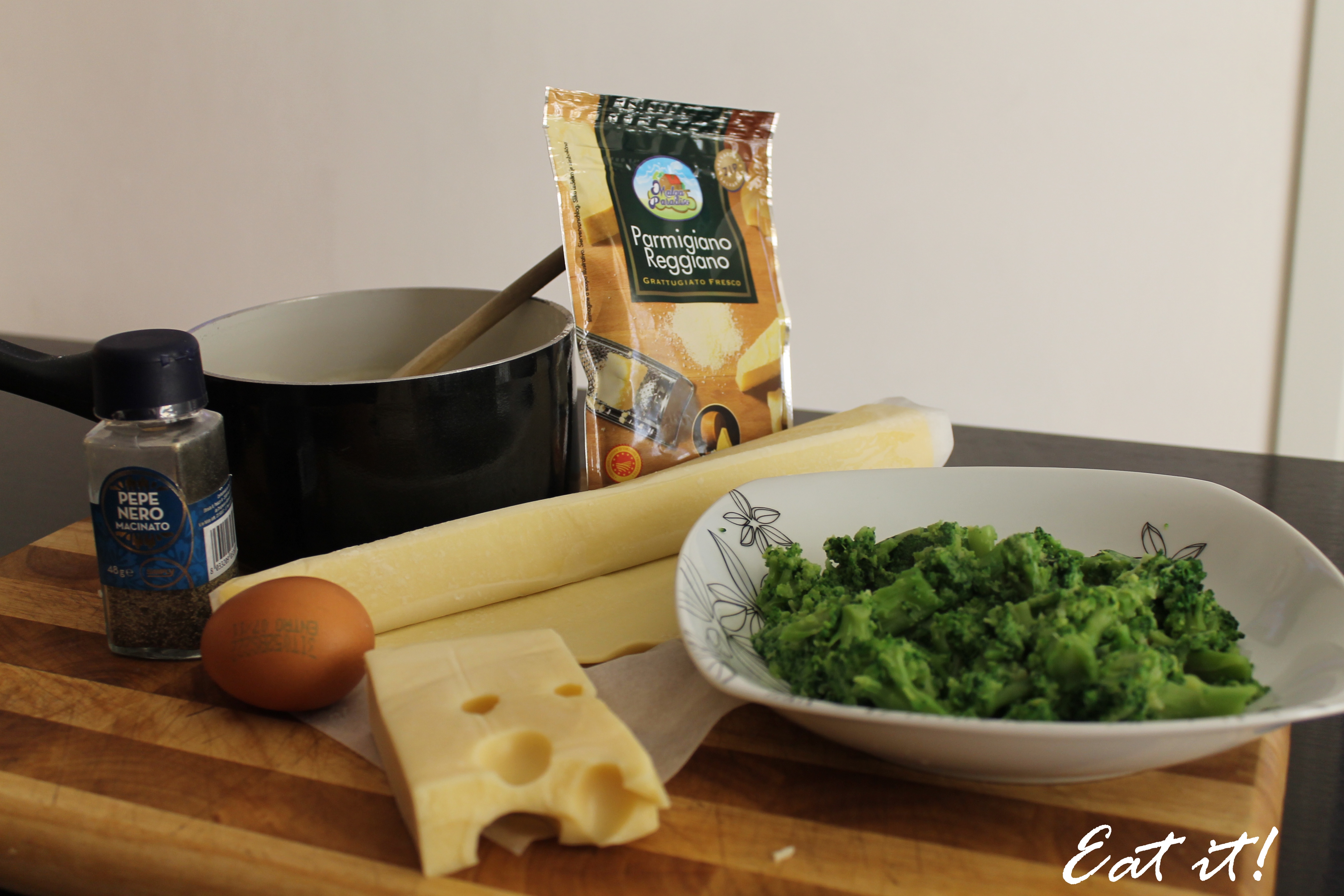 Torta salata broccoli e groviera - ingredienti